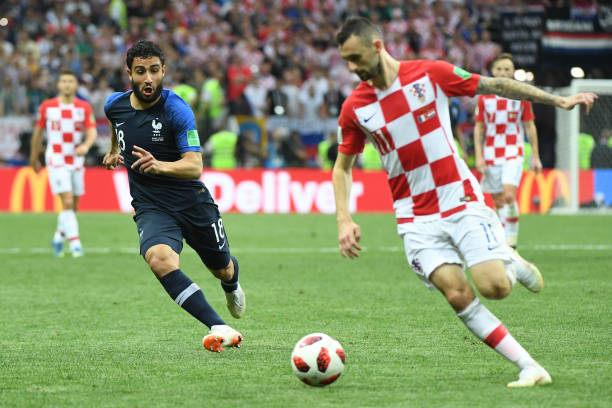 经对他说 经对他说